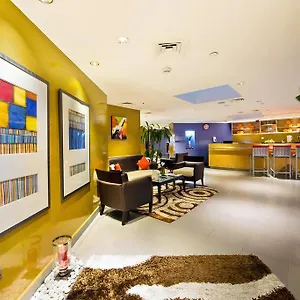 Ramada Plaza By Wyndham Deira Hotel Dubai